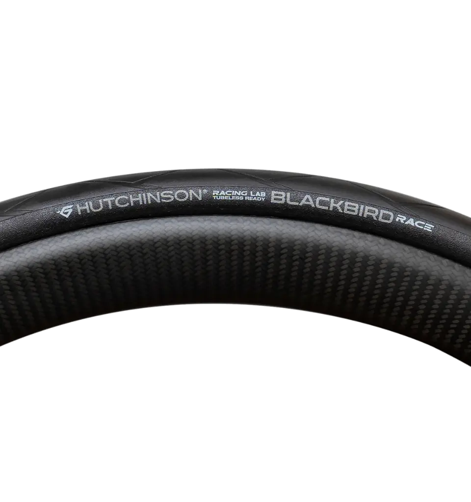 hutchinson-blackbird-race-3.webp